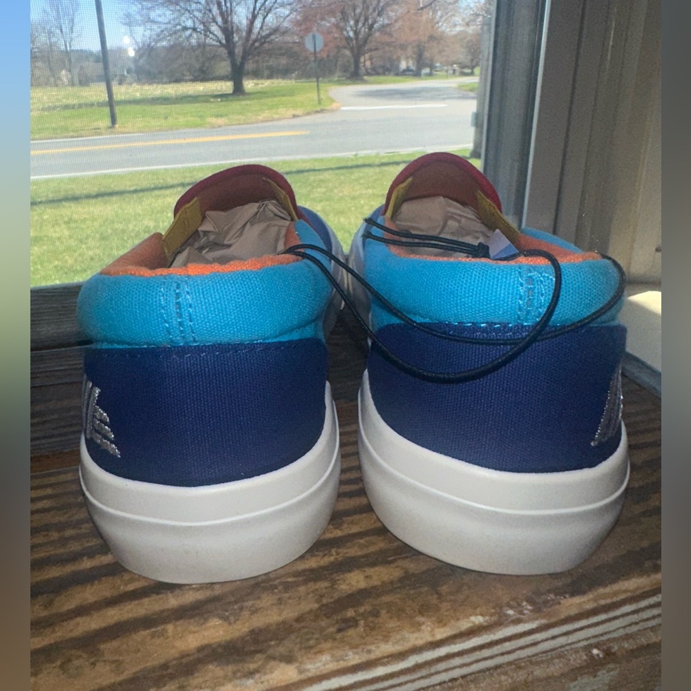 Aldi Gear Canvas Slip-slip Ons Women’s Size 8 ~ New - Picture 3 of 9
